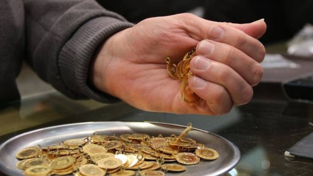 İslam Memiş'ten sarsan uyarı: Gram altında en az bin lira düşüş olur 1